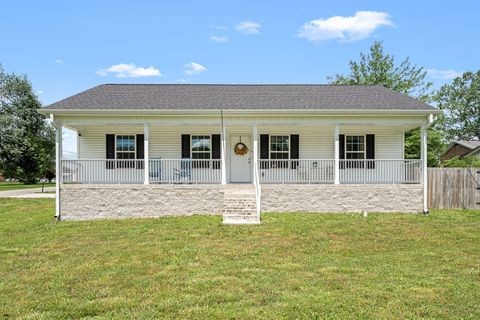 121 Garland Dr Manchester TN 37355
