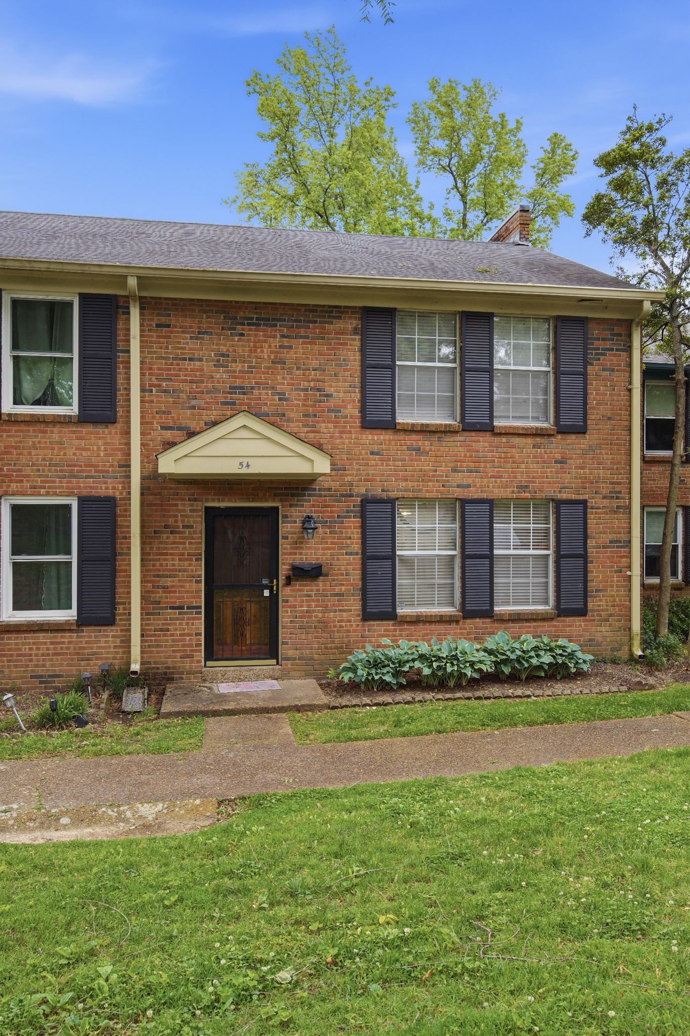 5515 Country Dr 54