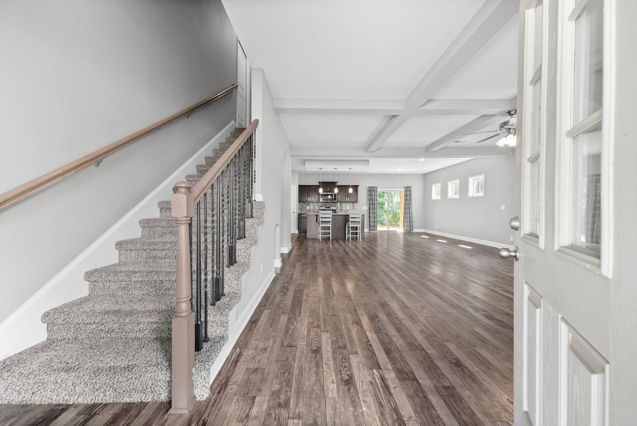 1188 Eagles Bluff Dr