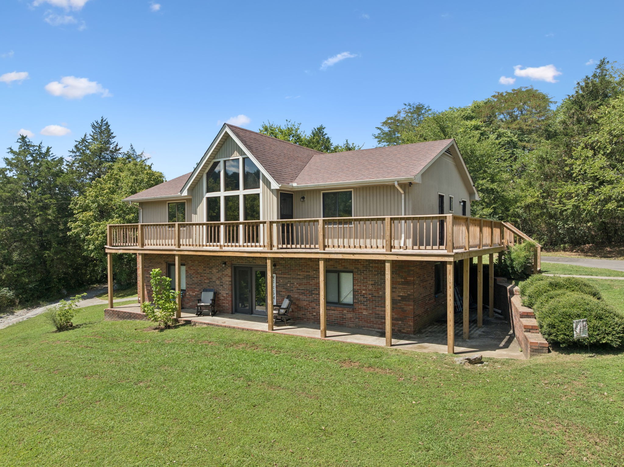 26 Friendship Hollow Rd S