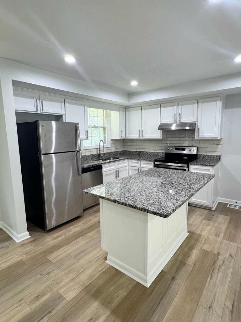 222 Blue Ridge Dr