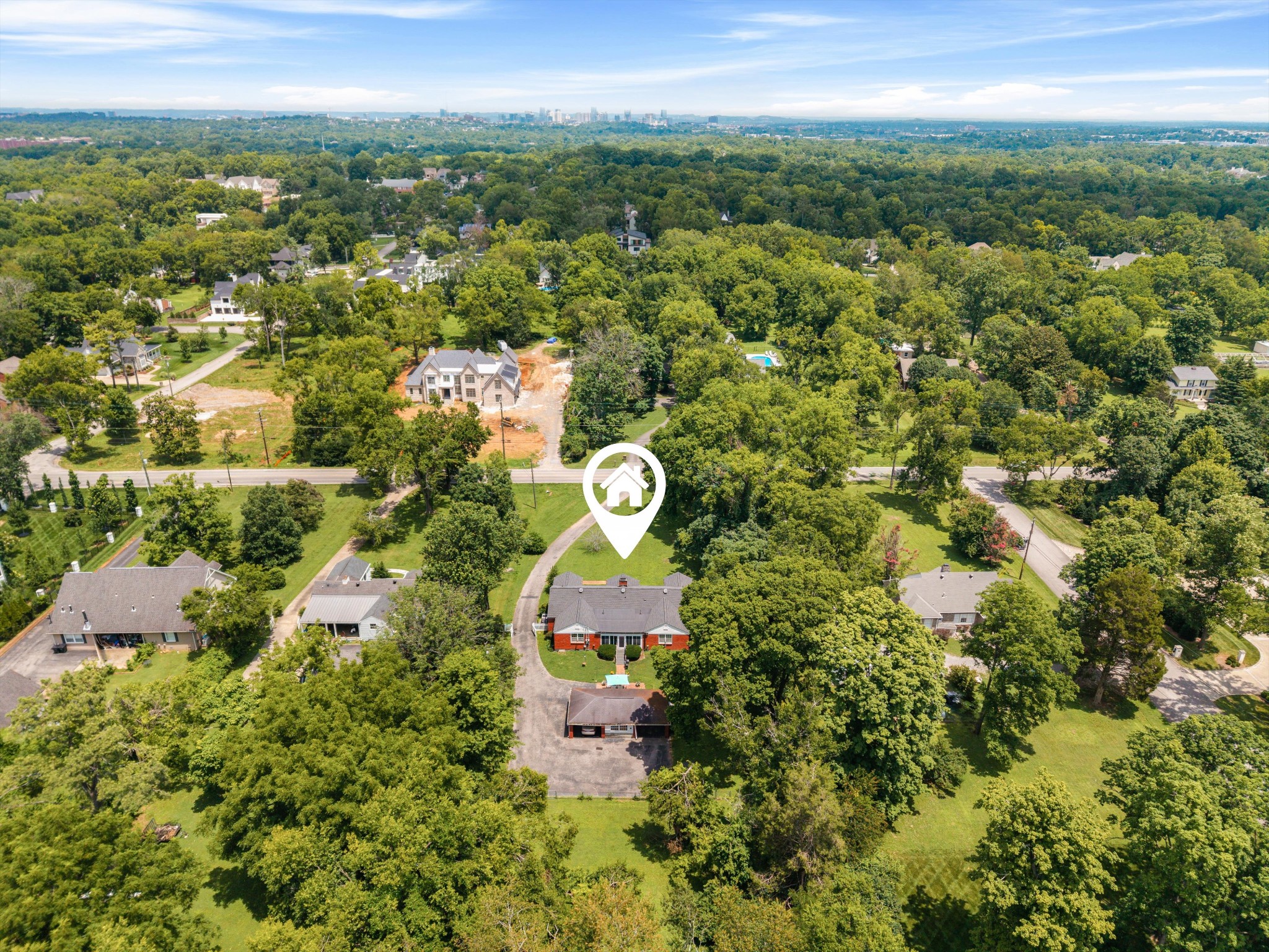 923 Battery Ln