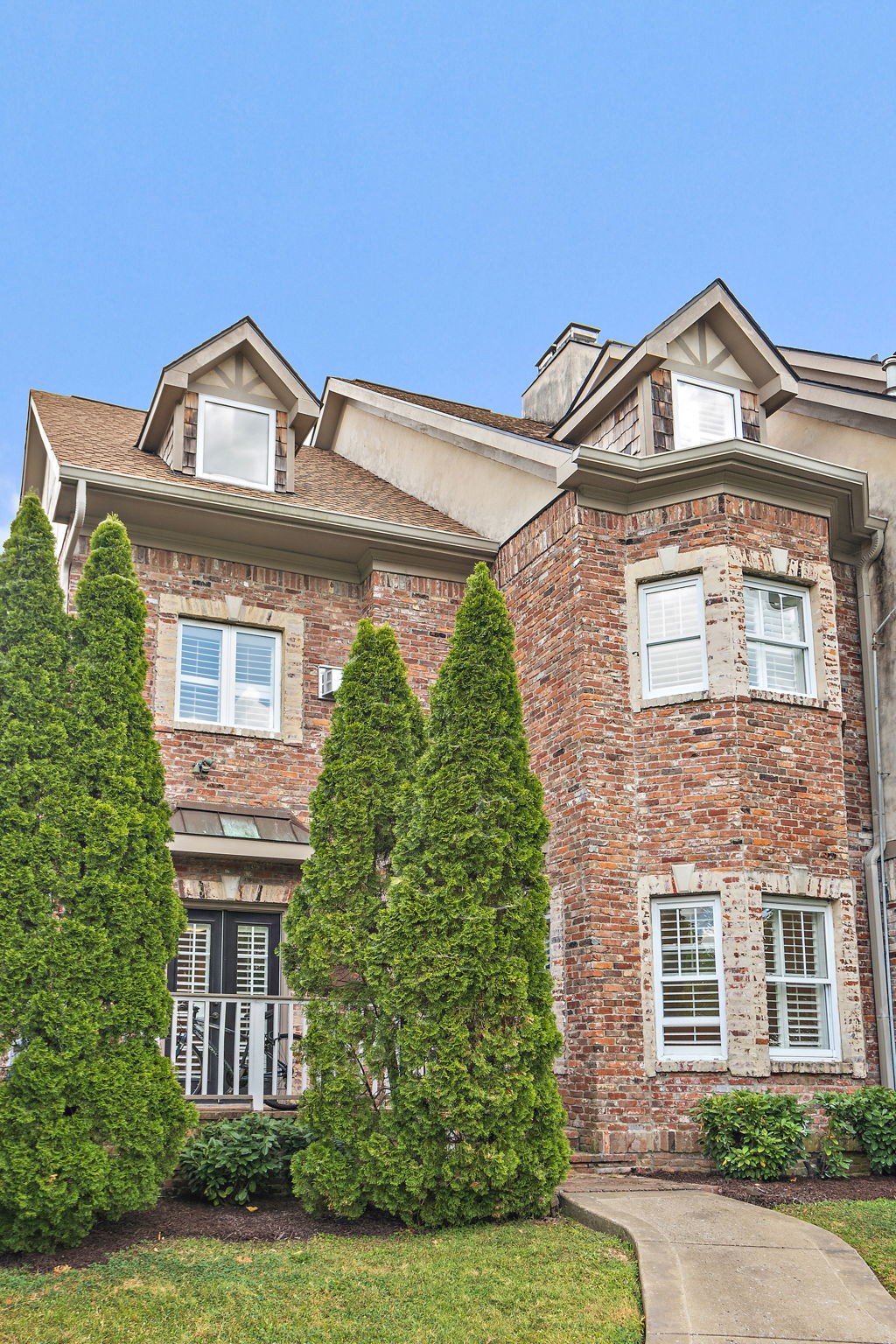 509 Acklen Park Dr