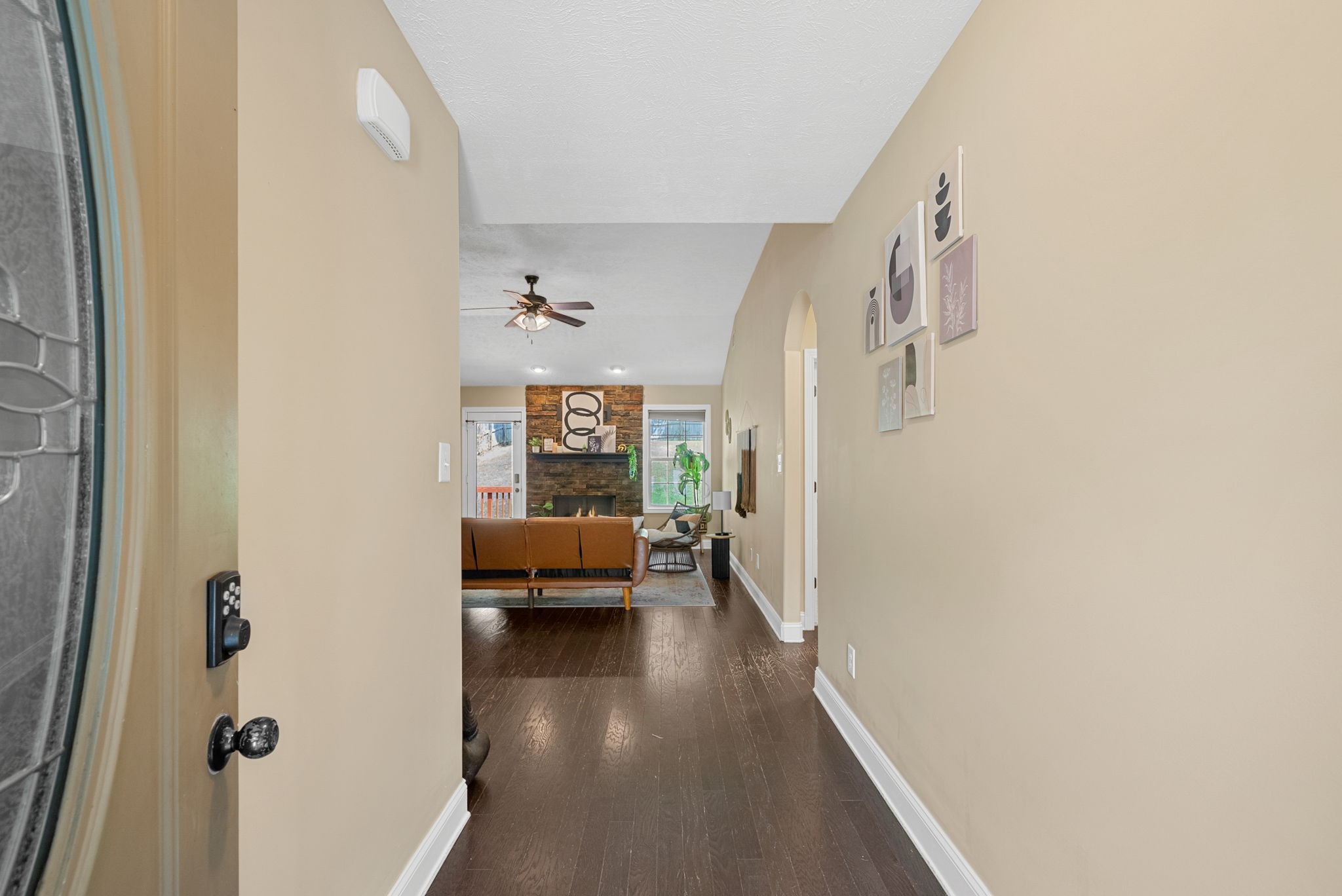 1314 Hand Dr