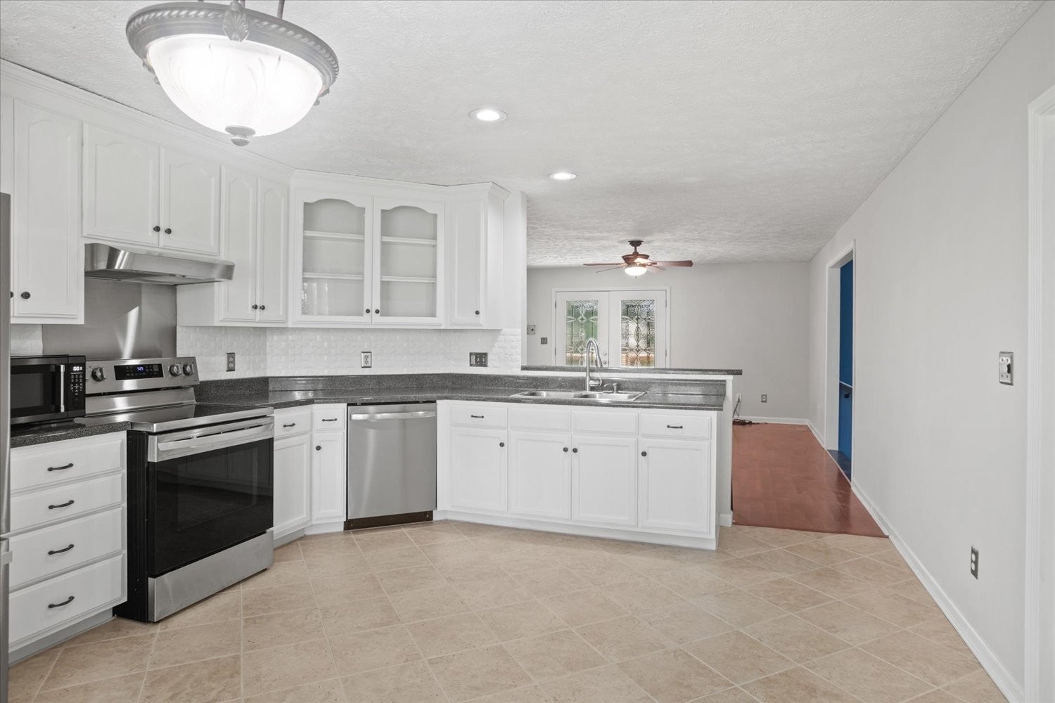 106 Tara Dr