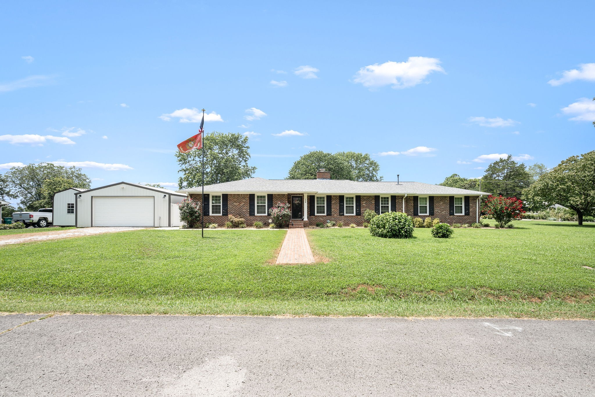 136 Houghton Dr