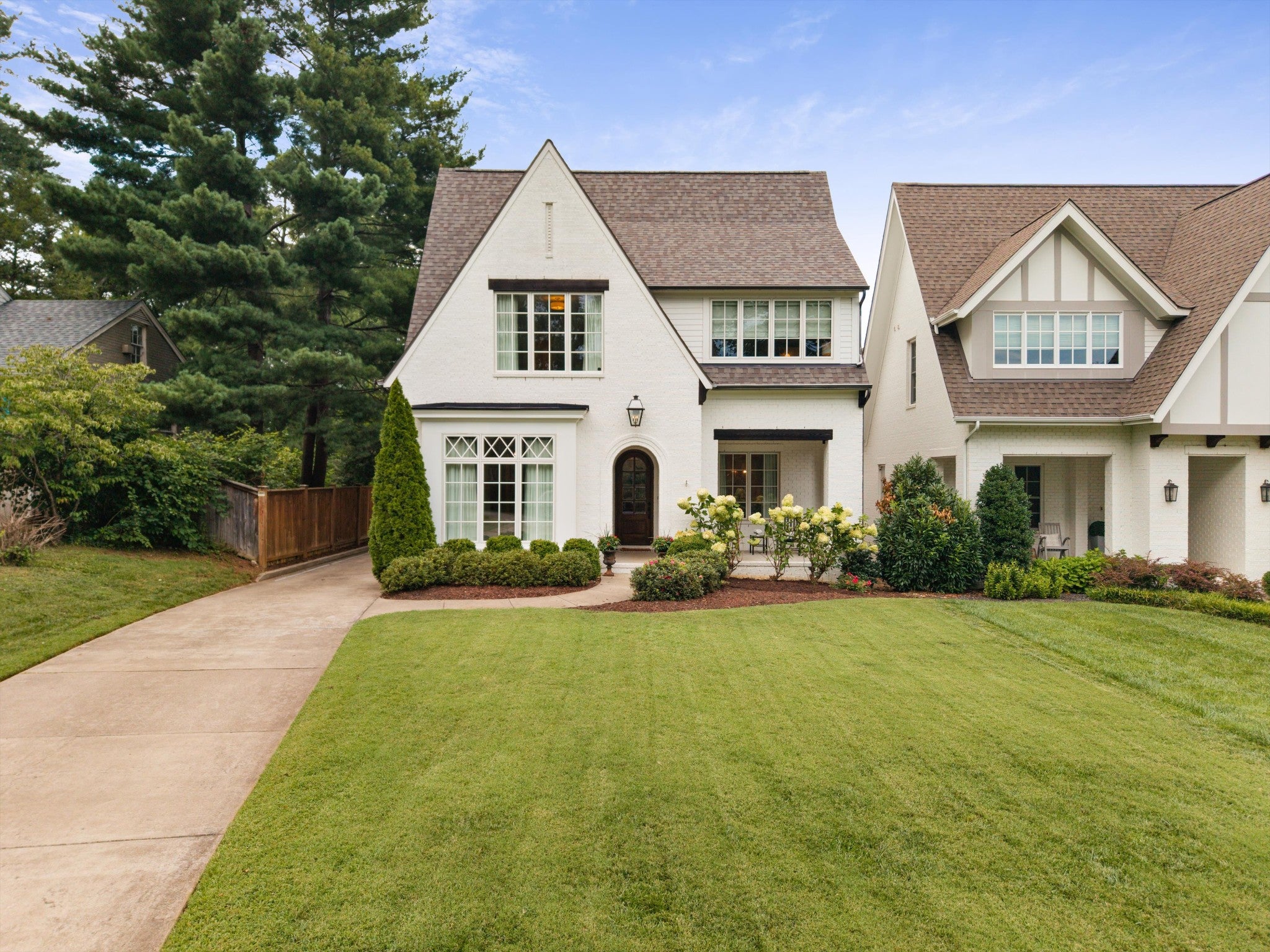 5-bed listing at 914 Buford Pl, Nashville