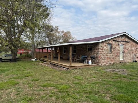 Photo of 166 Indiana Ave, Ethridge, TN 38456 (MLS # 3168681)
