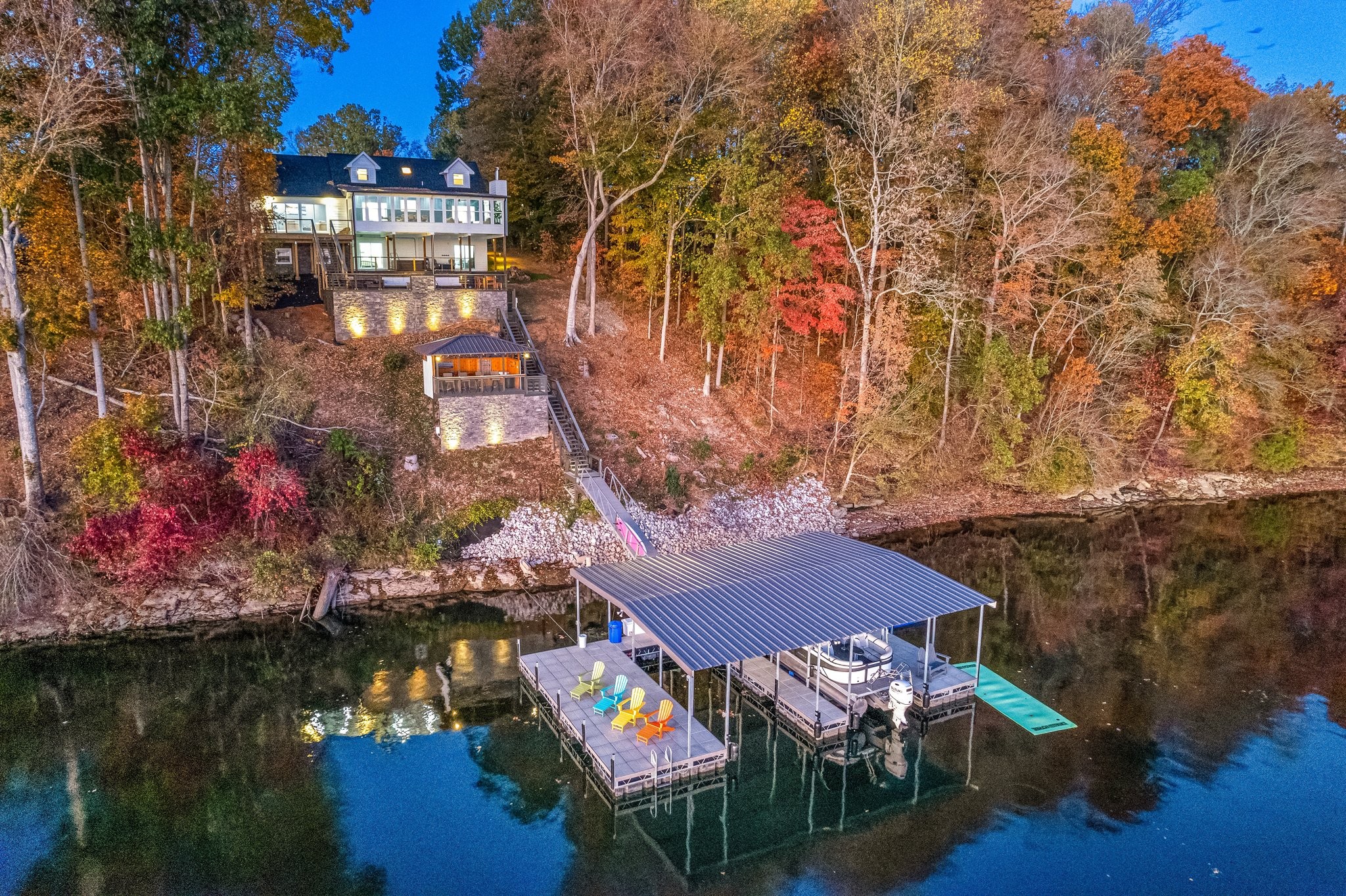374 Ridgefield Cir