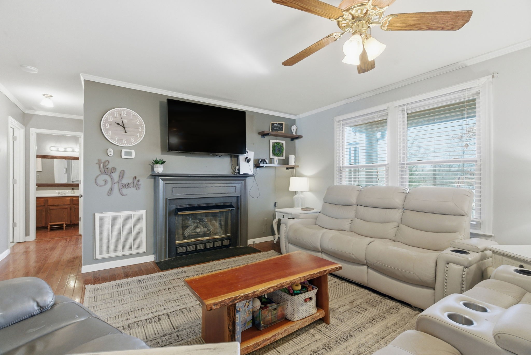 4004 S Breckenridge Ct