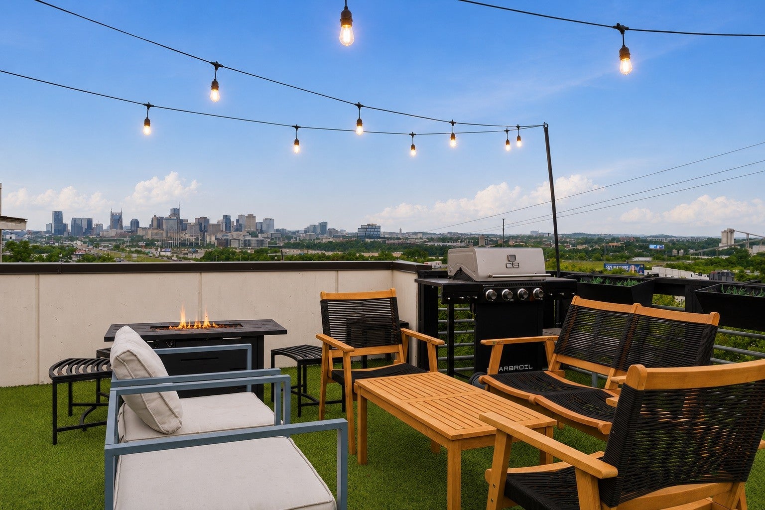 3-bed listing at 1083 Whites Creek Pike, Nashville