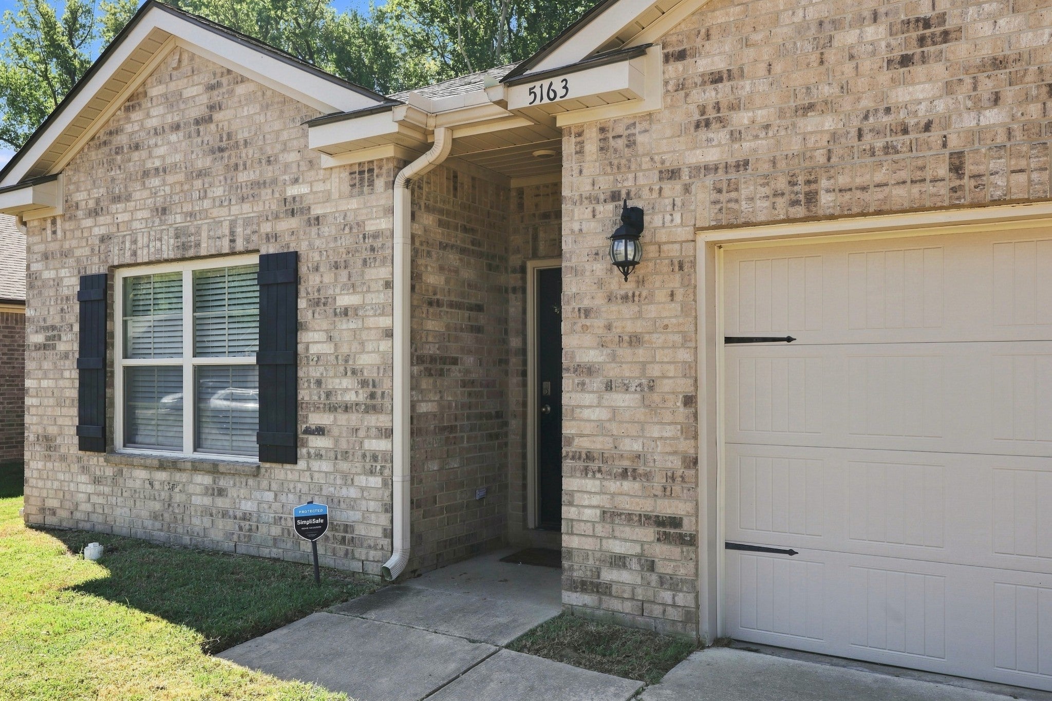 5163 Shellback Dr