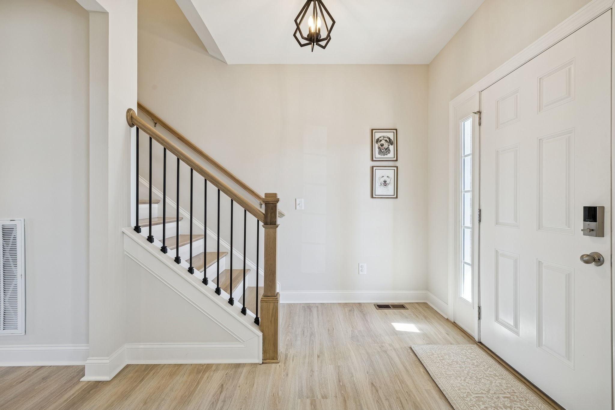 335 Van Conder Pl