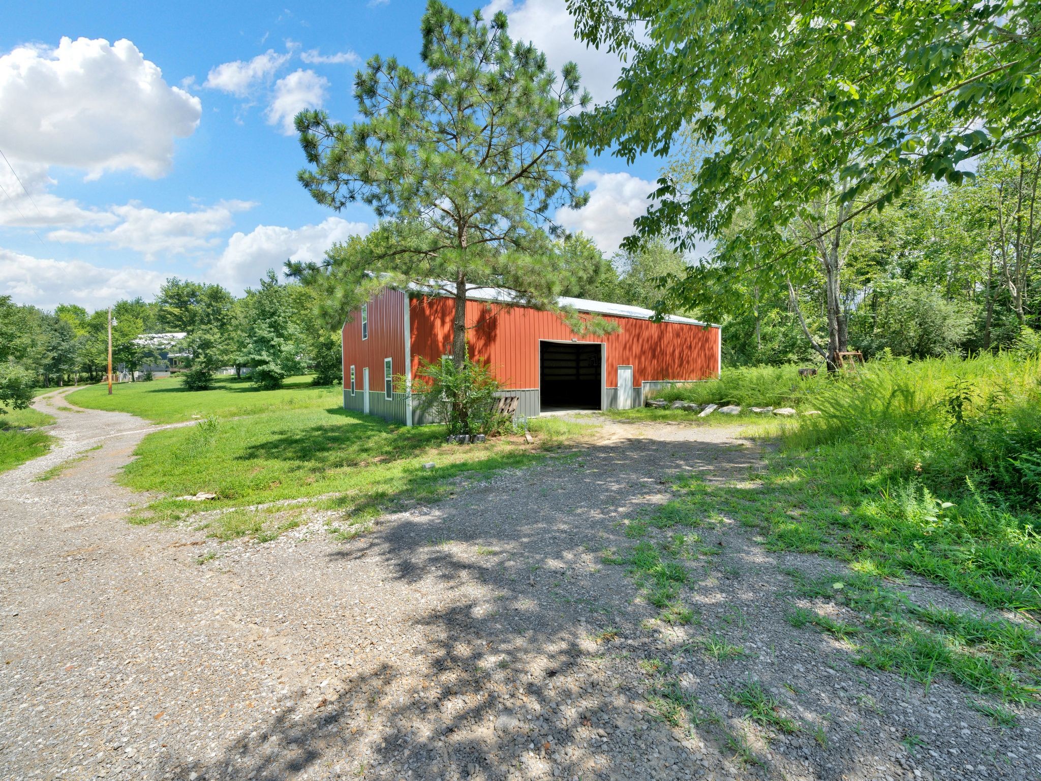 509 Iron Hill Rd