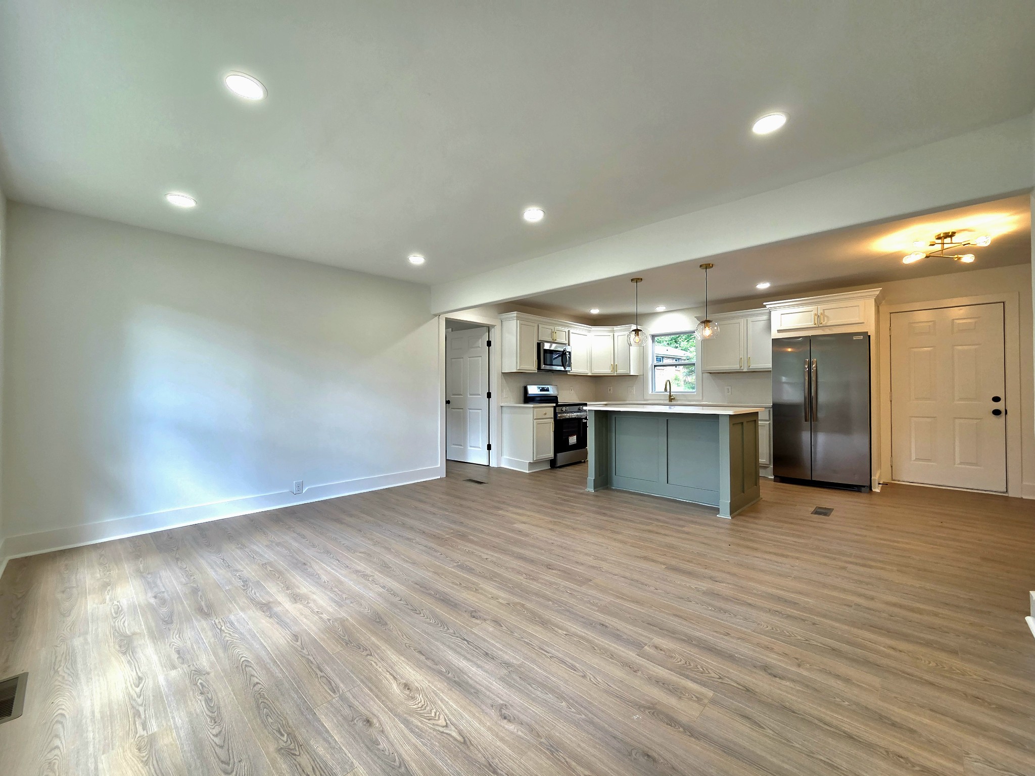 252 Dawn Dr