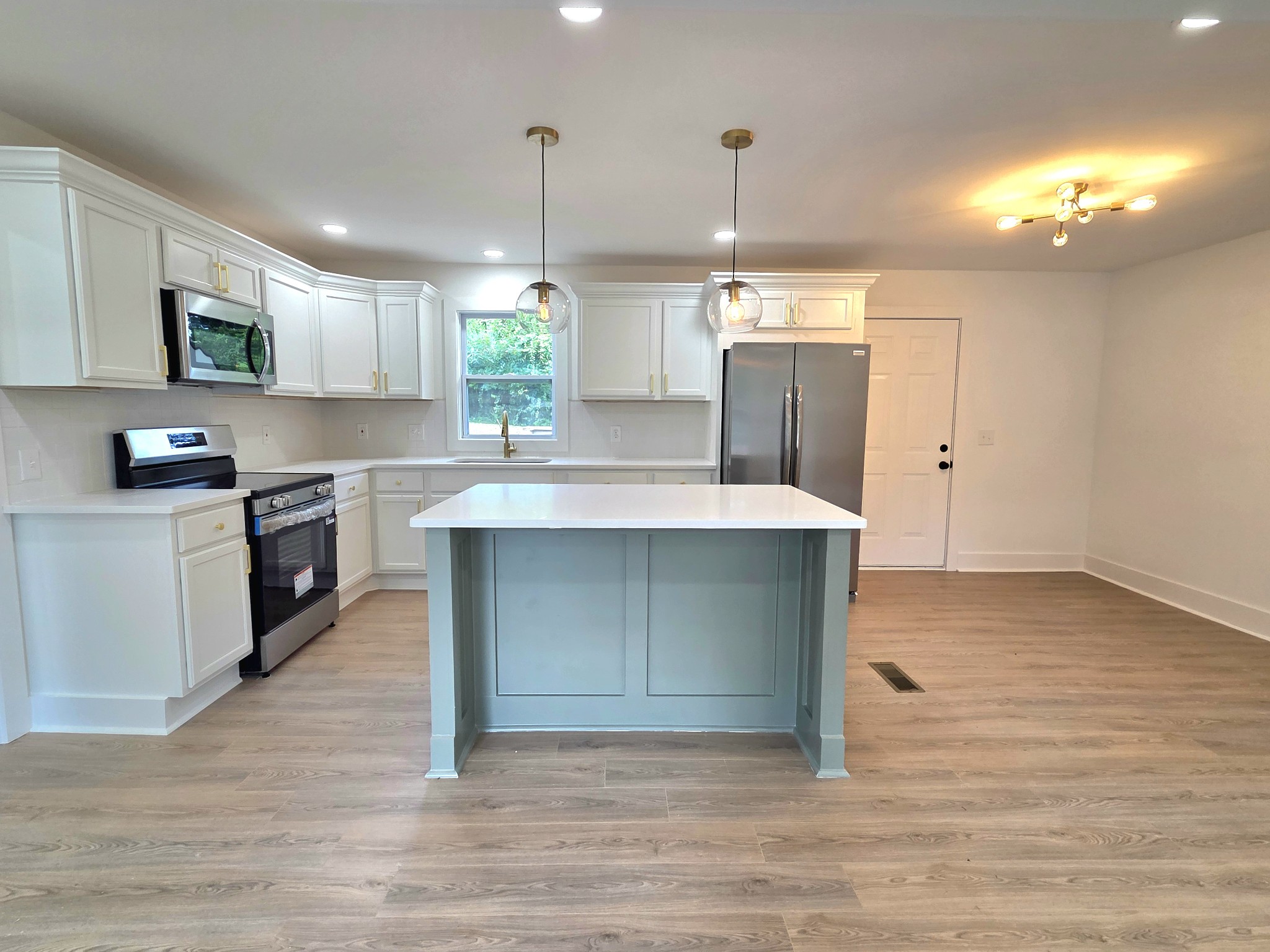 252 Dawn Dr