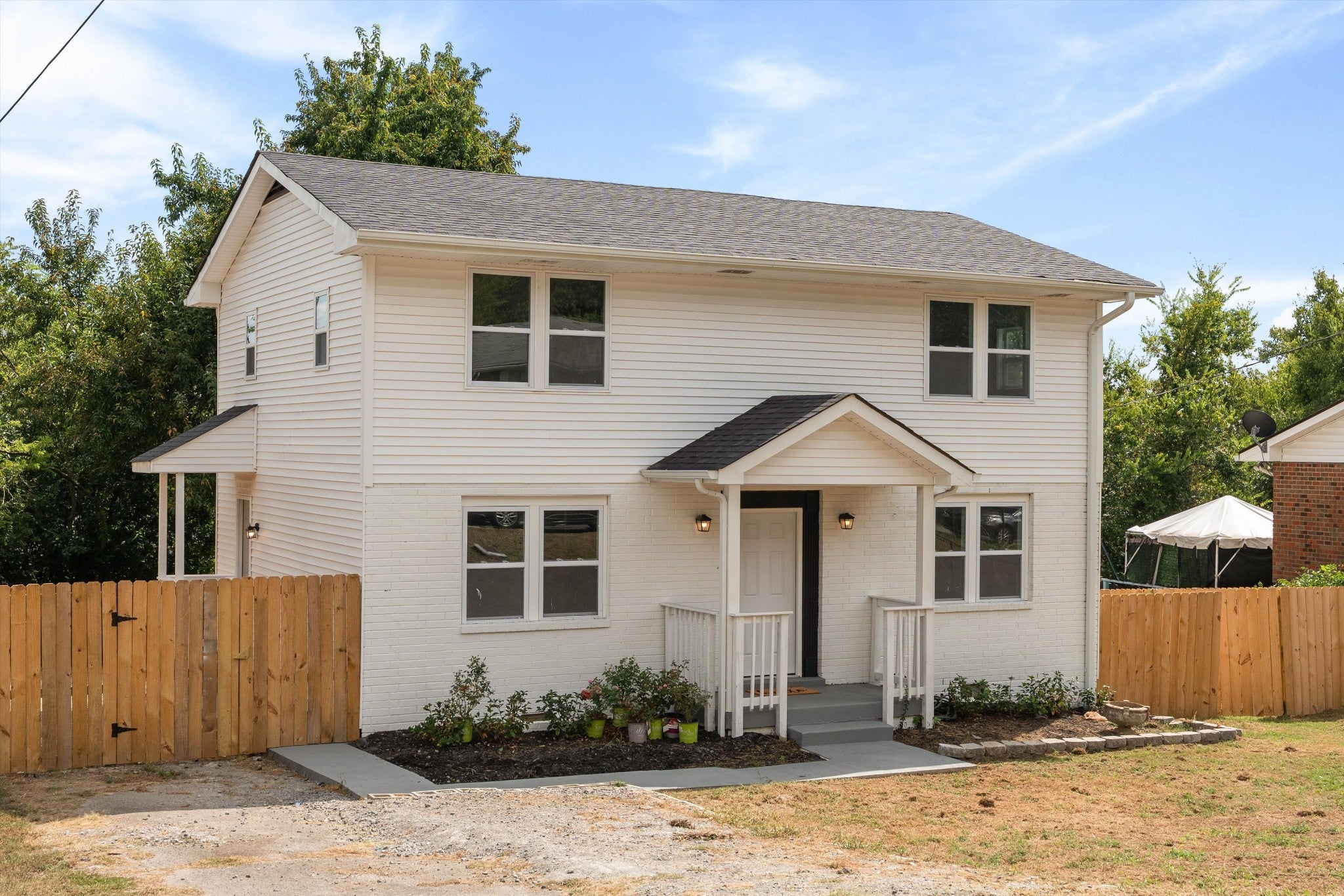 3-bed listing at 2513 Bethwood Dr, Nashville