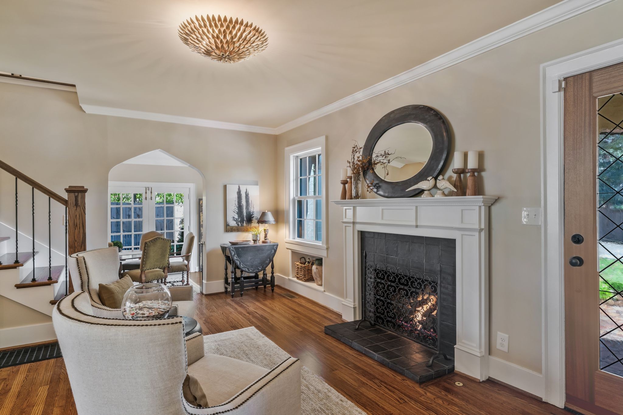 Nashville, Tennessee, 37215, United States, 4 Bedrooms Bedrooms, ,5 BathroomsBathrooms,Residential,Active,2052091