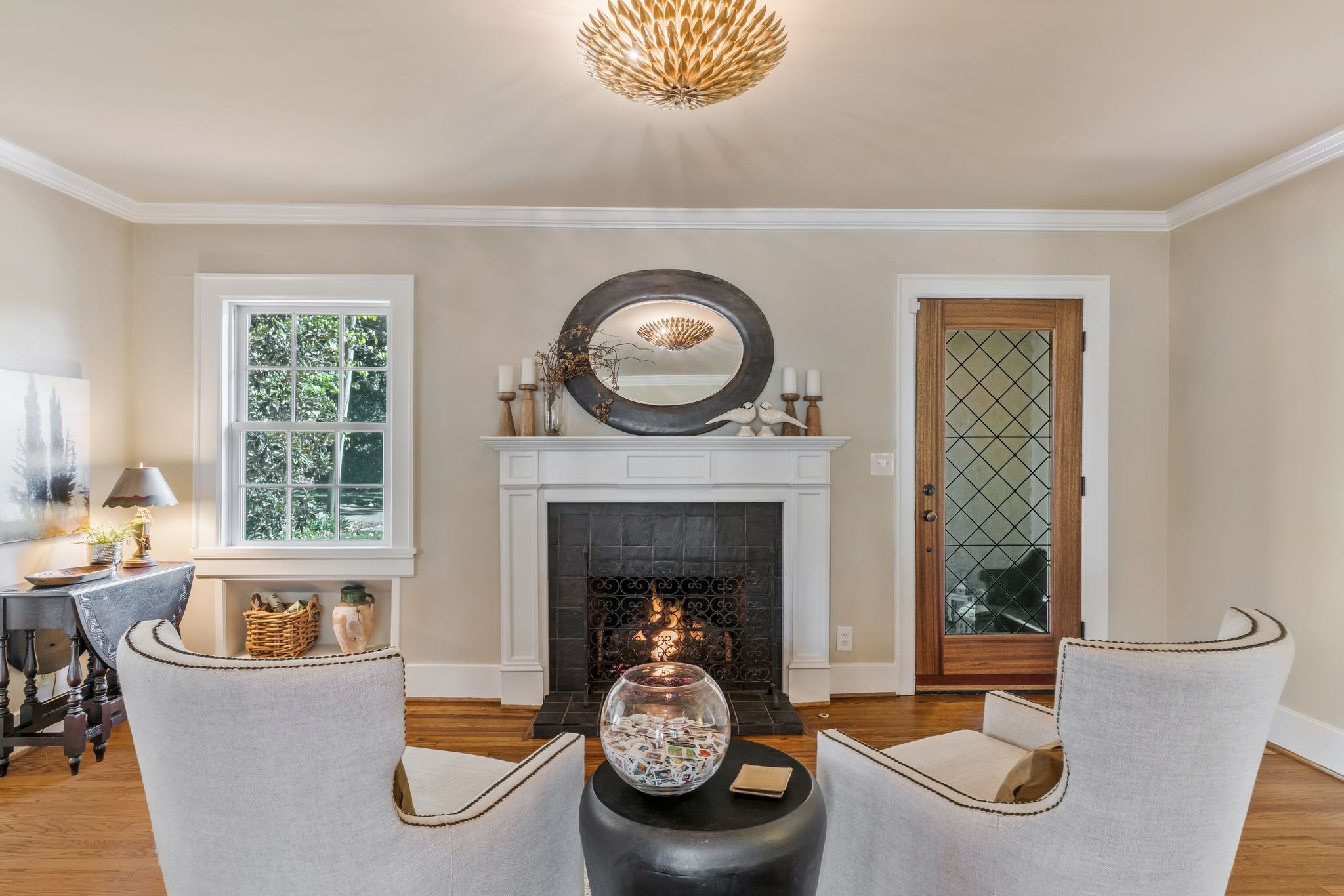 Nashville, Tennessee, 37215, United States, 4 Bedrooms Bedrooms, ,5 BathroomsBathrooms,Residential,Active,2052091