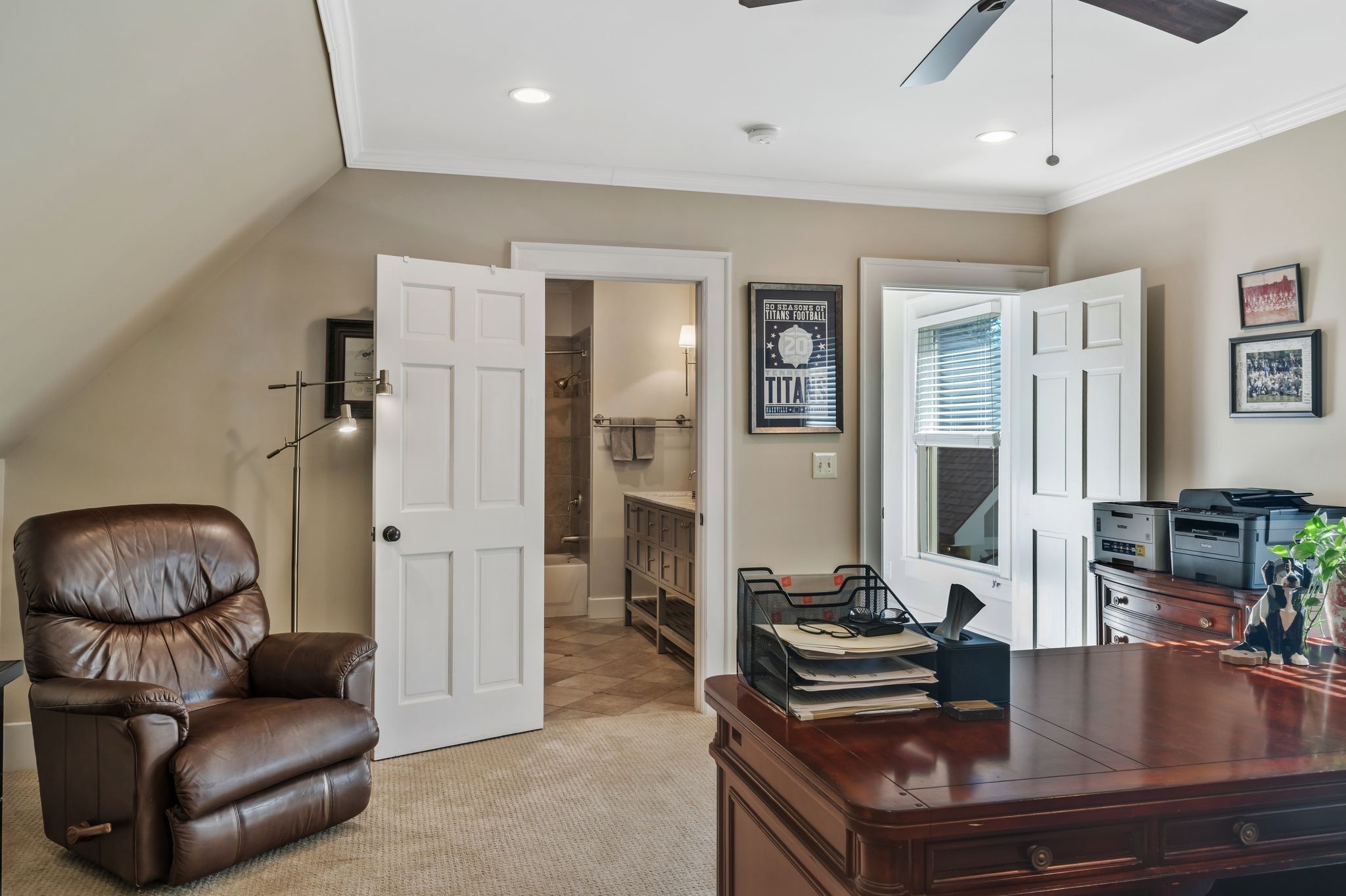 Nashville, Tennessee, 37215, United States, 4 Bedrooms Bedrooms, ,5 BathroomsBathrooms,Residential,Active,2052091