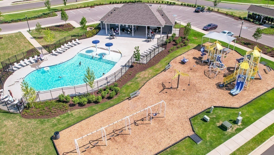 4921 Mowbray Way