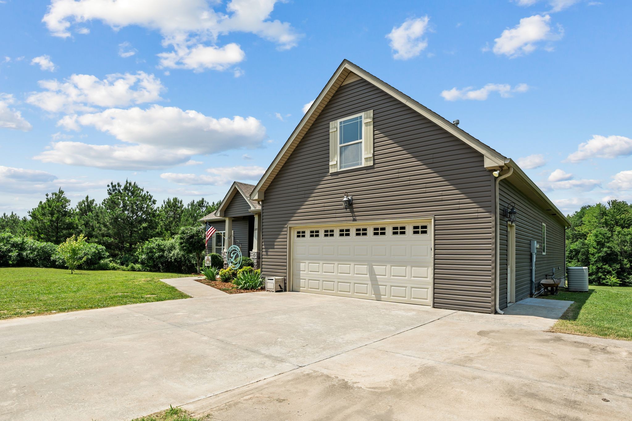 1372 Tidwell Switch Rd