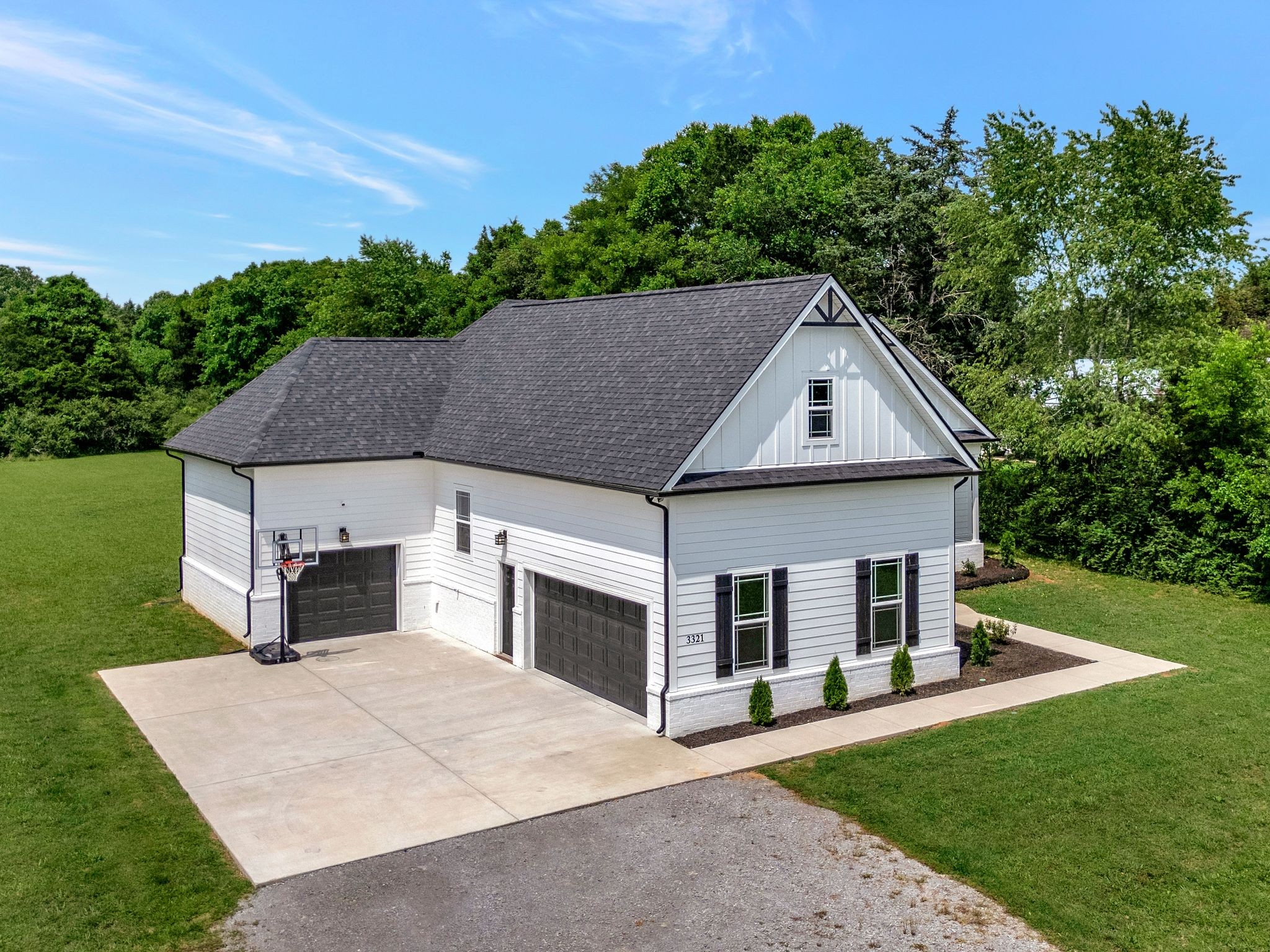 3321 E Main St