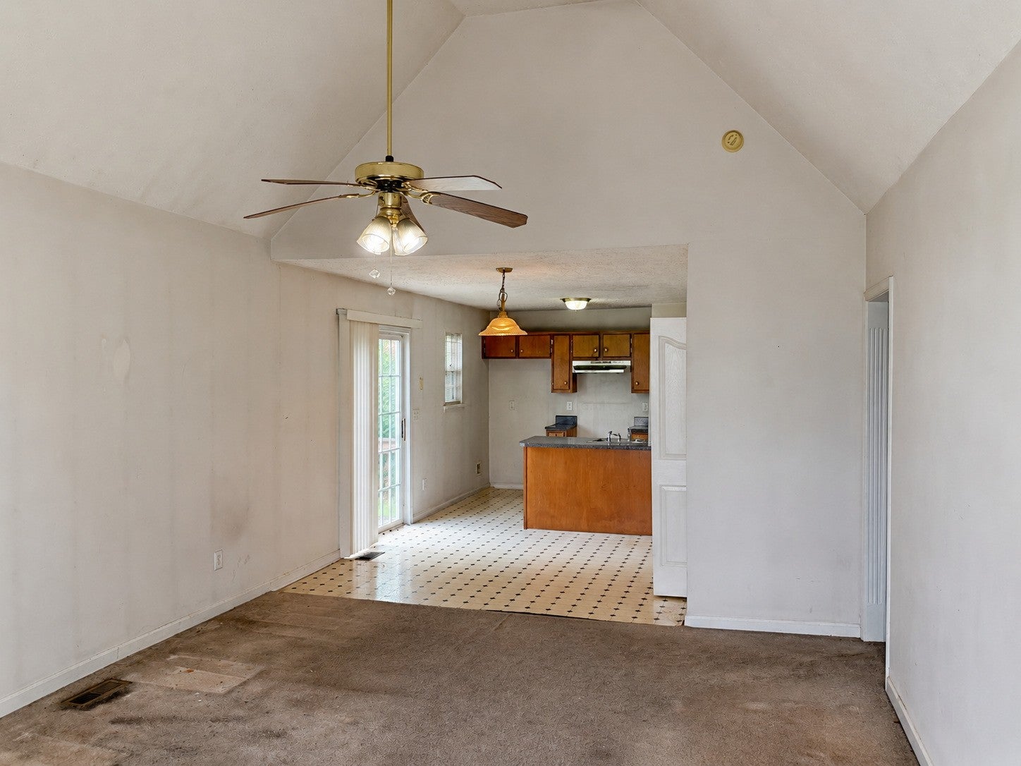 4927 Camborne Cir