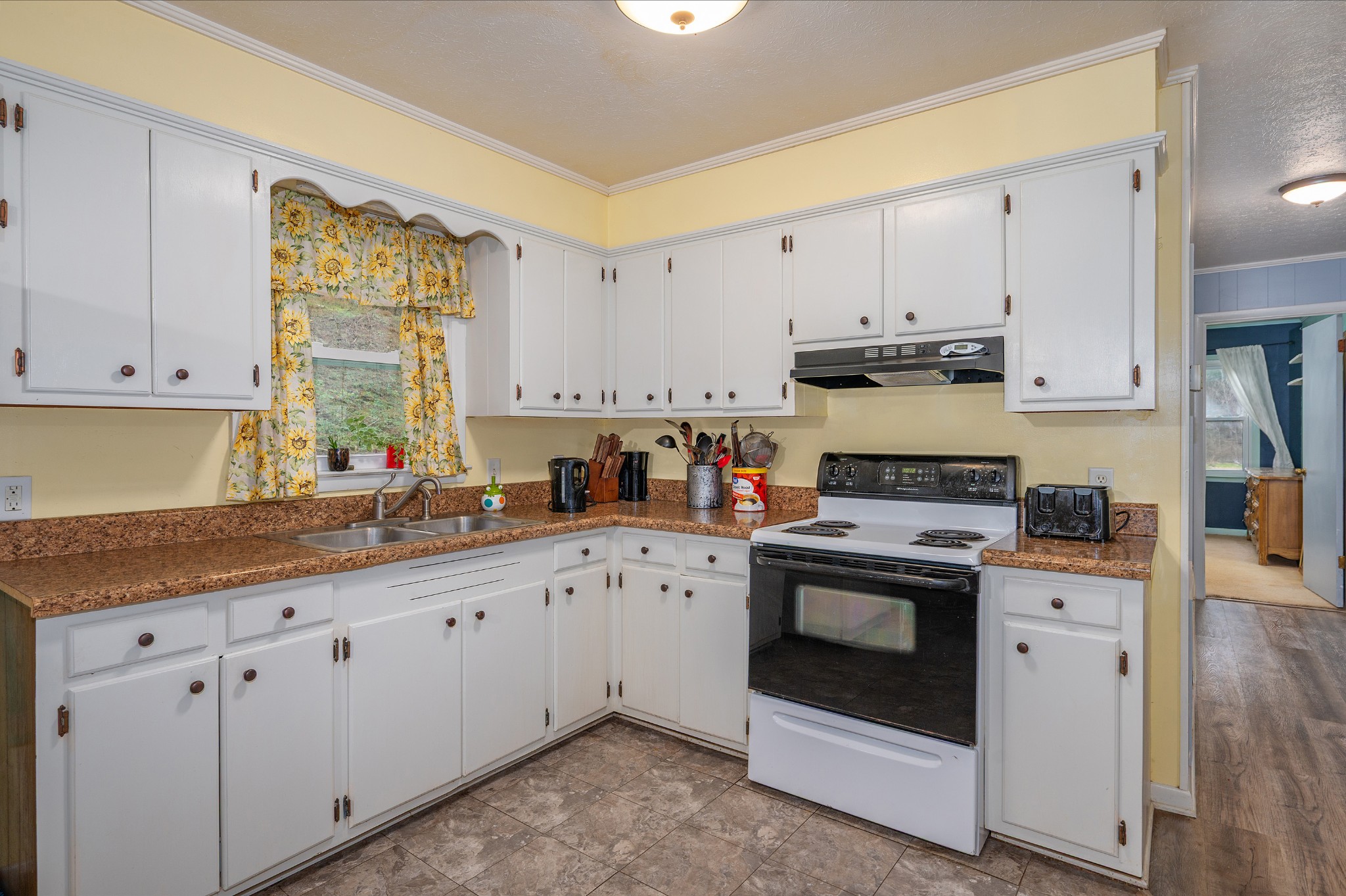 4428 Jennings Creek Hwy