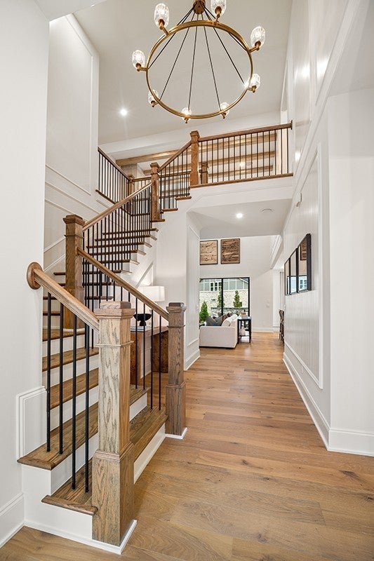 1430 Round Hill Lane