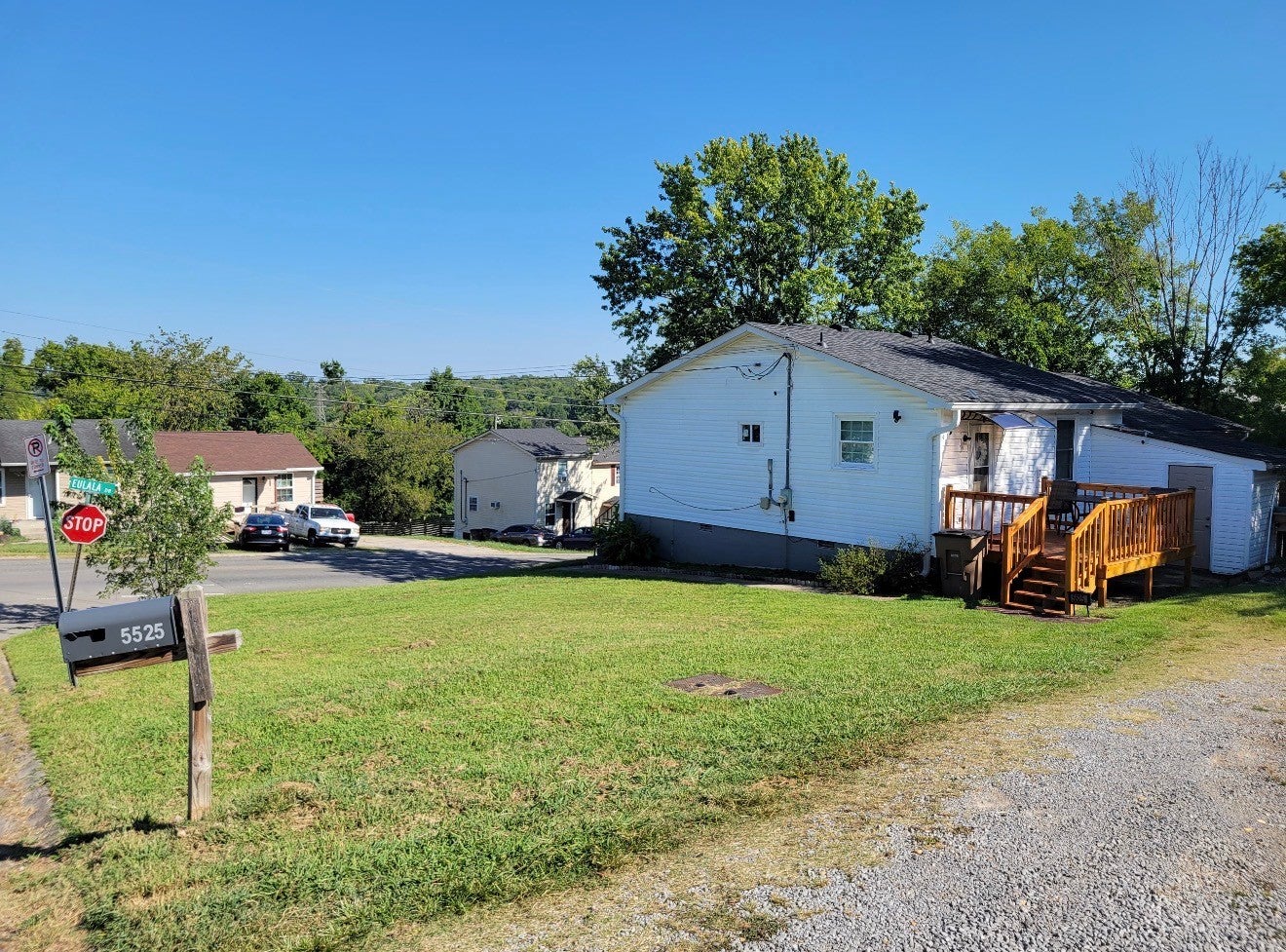 5525 Eulala Dr
