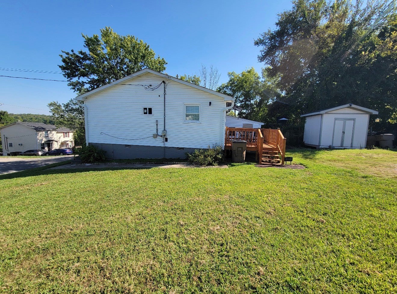 5525 Eulala Dr