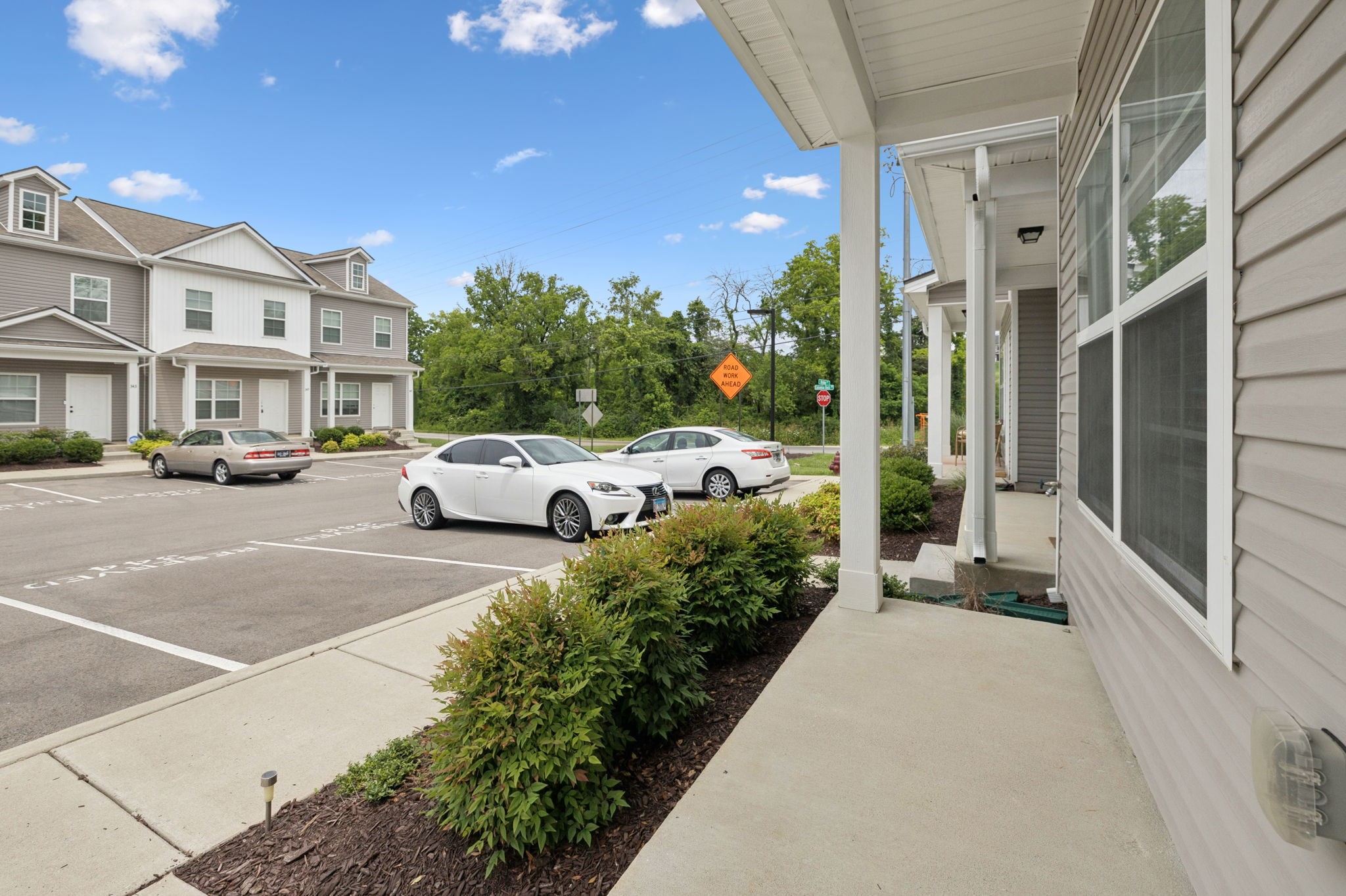 344 Kristen Ct