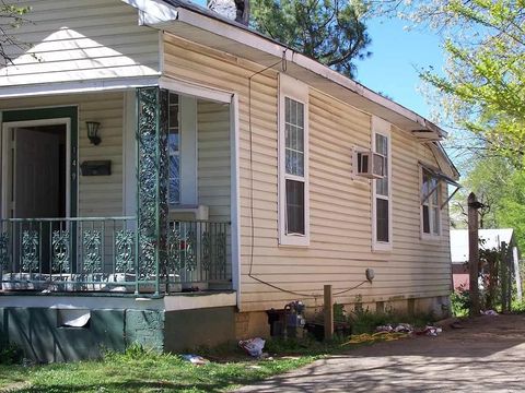 149 Preston St Jackson TN 38301