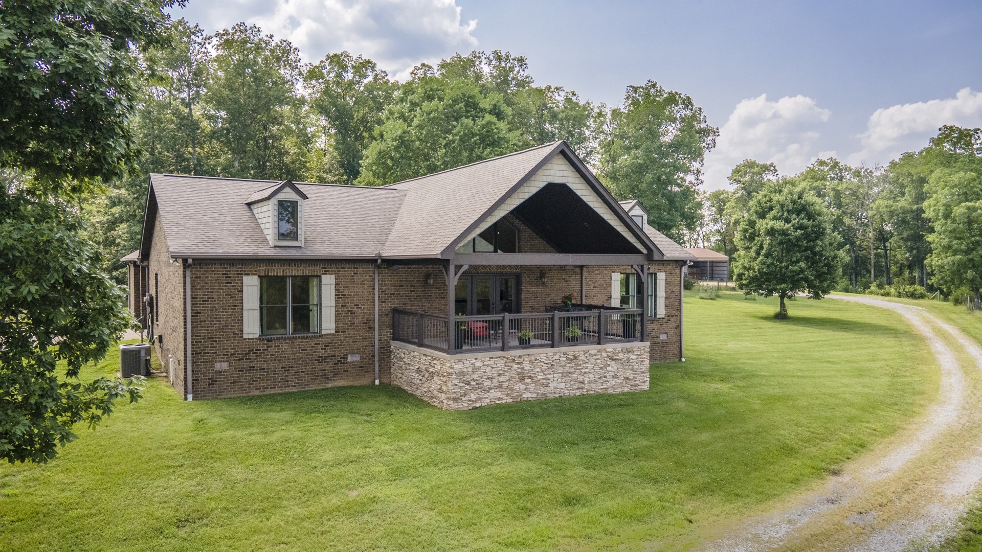 5444 Harris Cemetery Rd