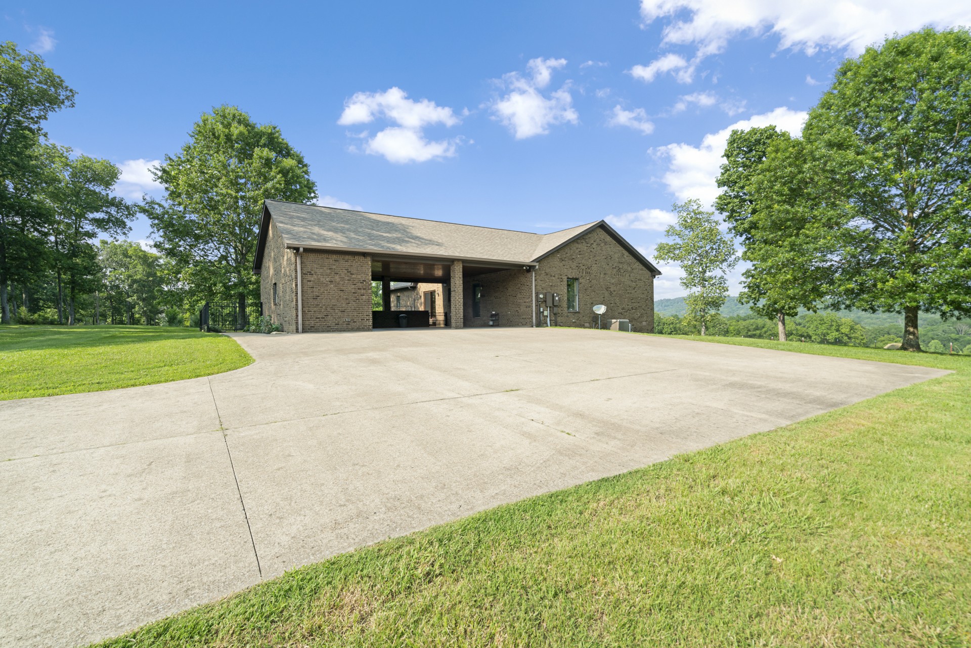 5444 Harris Cemetery Rd