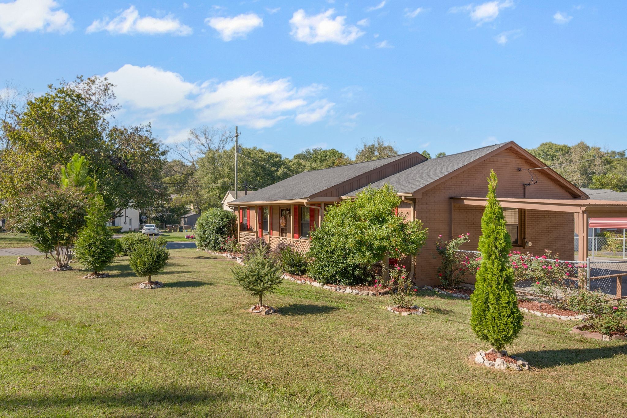 90 Tusculum Rd
