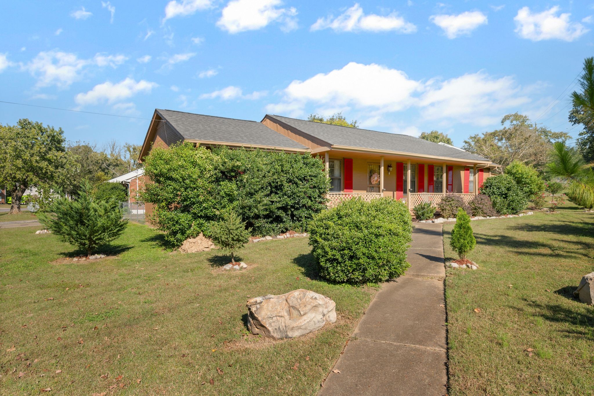 90 Tusculum Rd