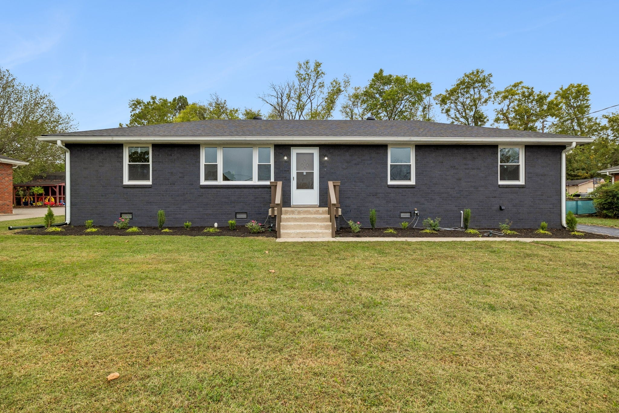 426 Eastland Ave