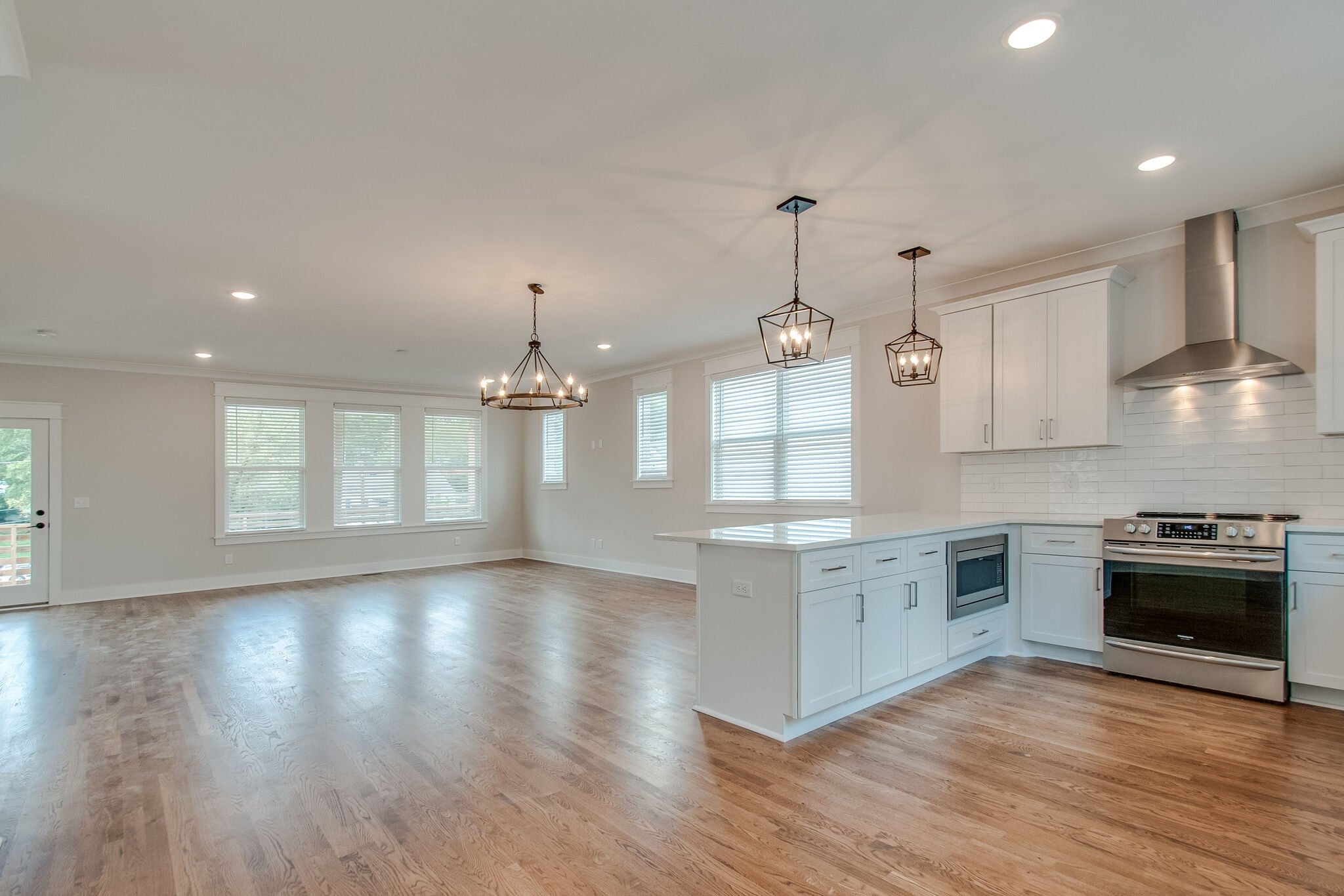 3-bed home for rent in Nashville, TN 37207, 530 Edwin St 2 530 Edwin St 2, Nashville TN 37207 3-bed home, photo 2 of 22