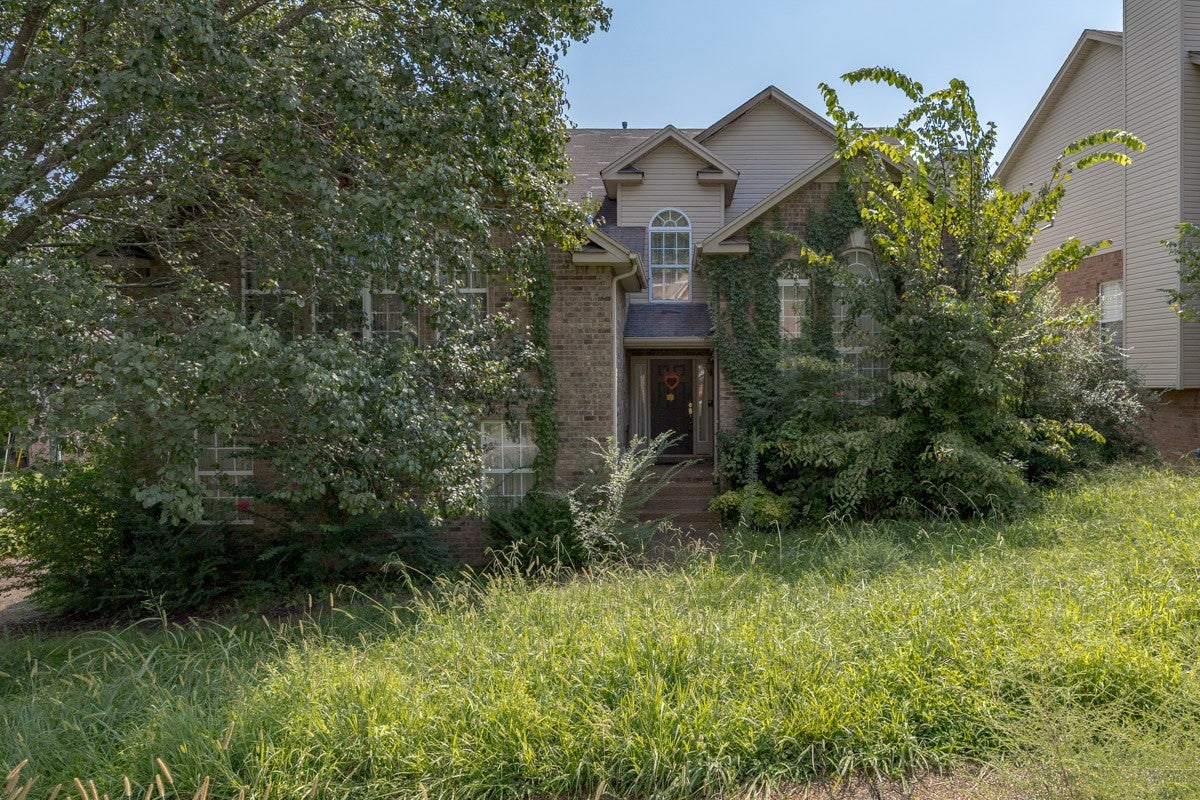 4809 Aaron Dr