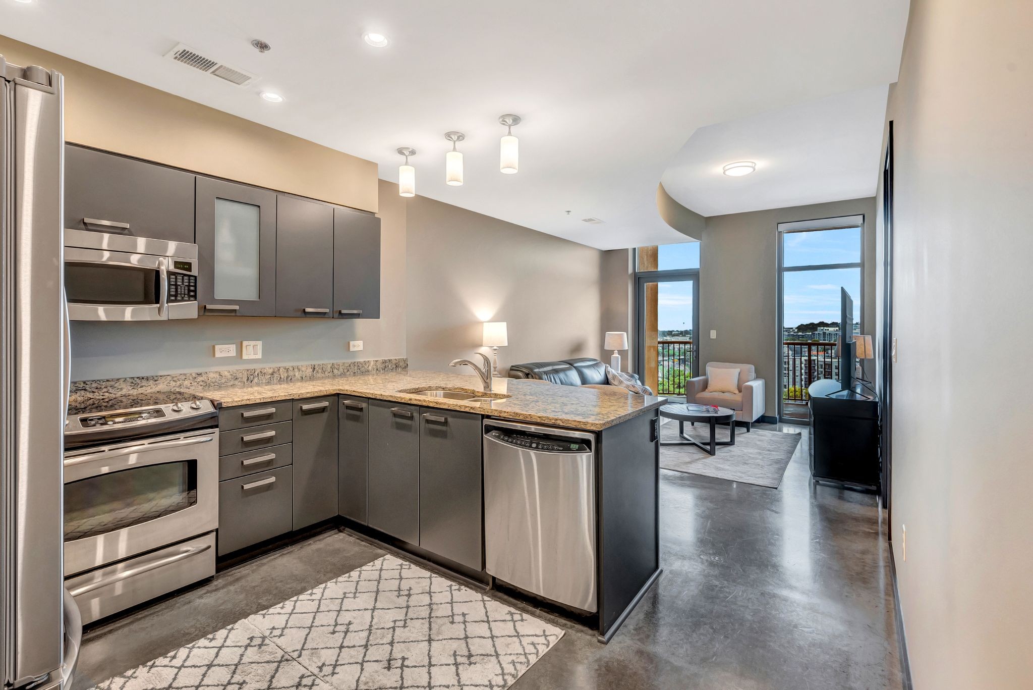 1510 Demonbreun St 1401