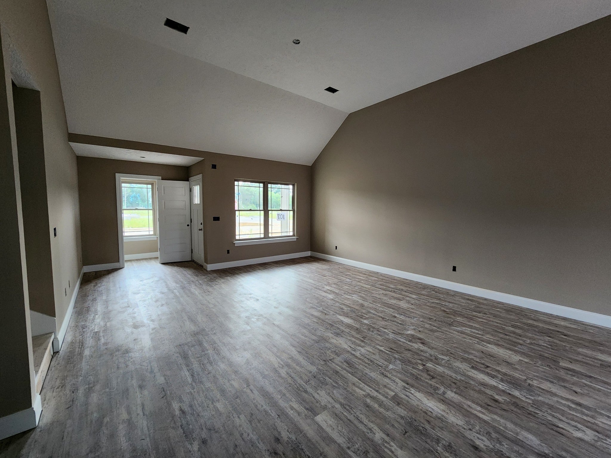 3017 Upstream Road