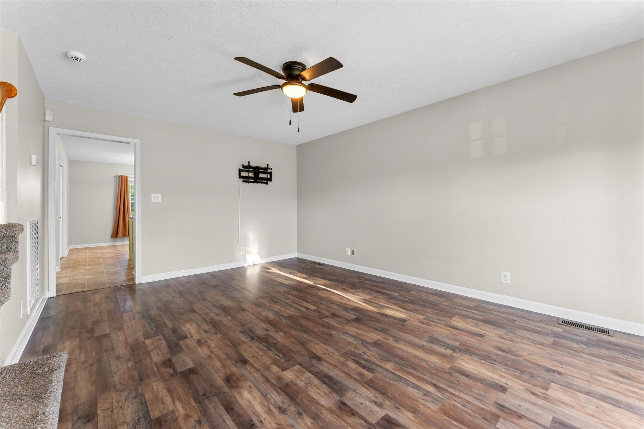 515 Fox Trot Dr