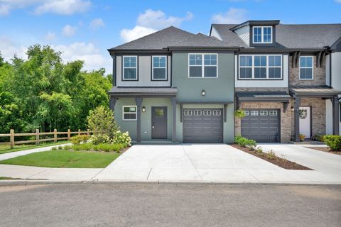 159 Rothwood PVT Drive Hendersonville TN 37075