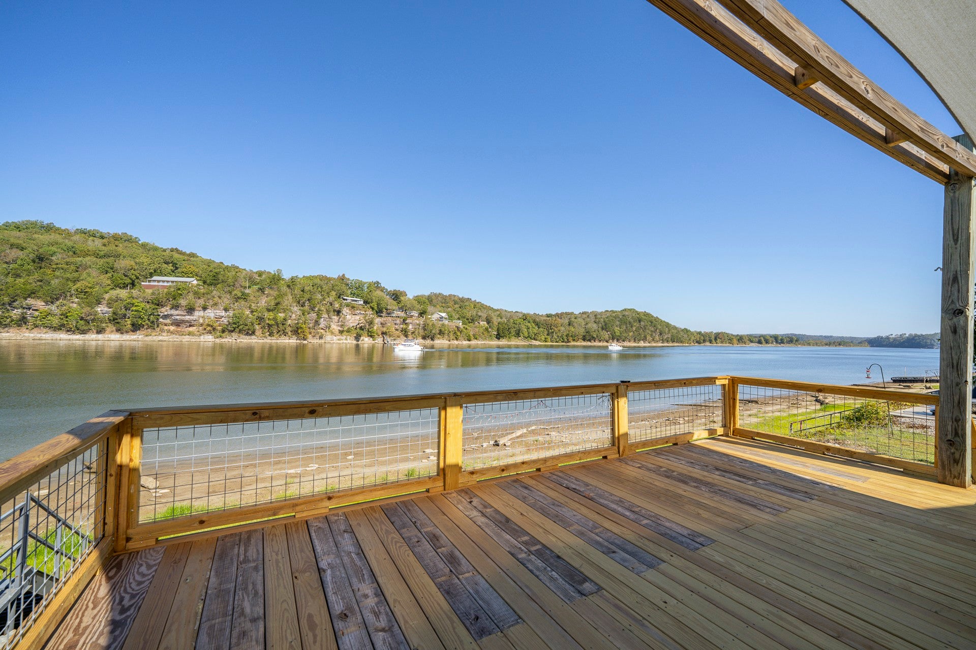 130 S River Front Dr