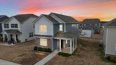 1519 Ashgrove Pl Lebanon TN 37087