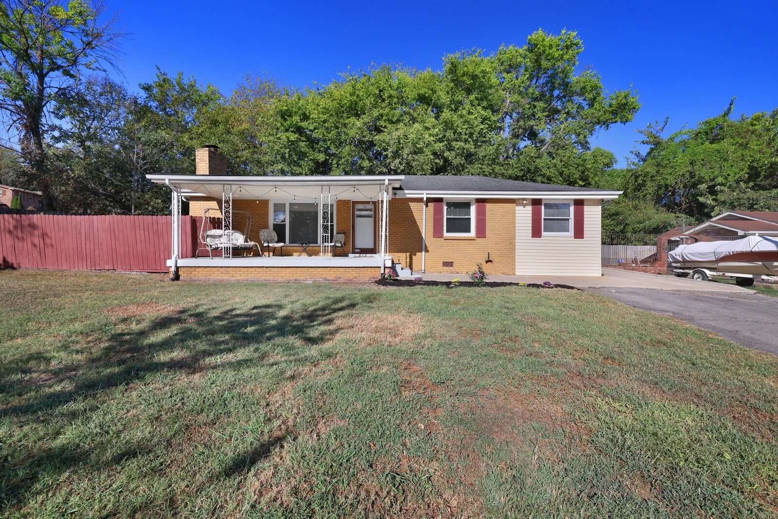 98 Curtiswood Dr