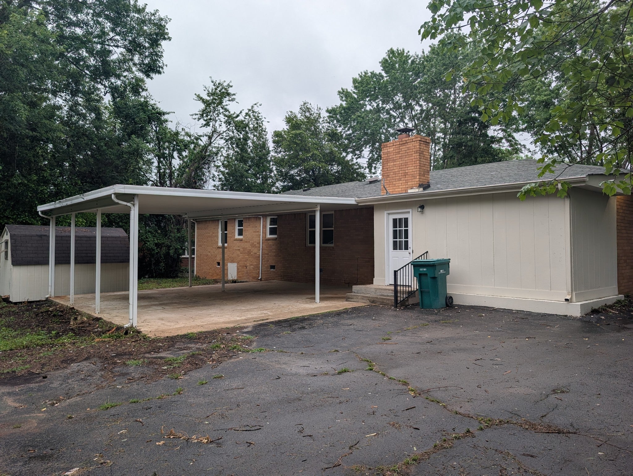 114 Bel Aire Dr