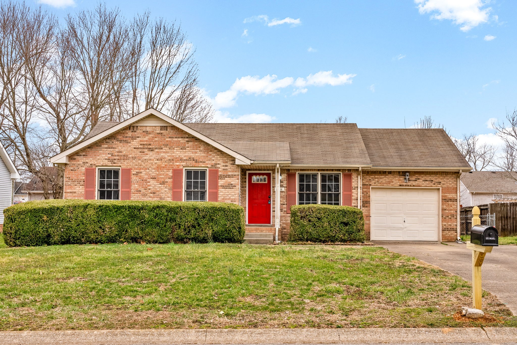 Clarksville, Tennessee 37042, United States, 3 Bedrooms Bedrooms, ,2 BathroomsBathrooms,Residential,Active,85883
